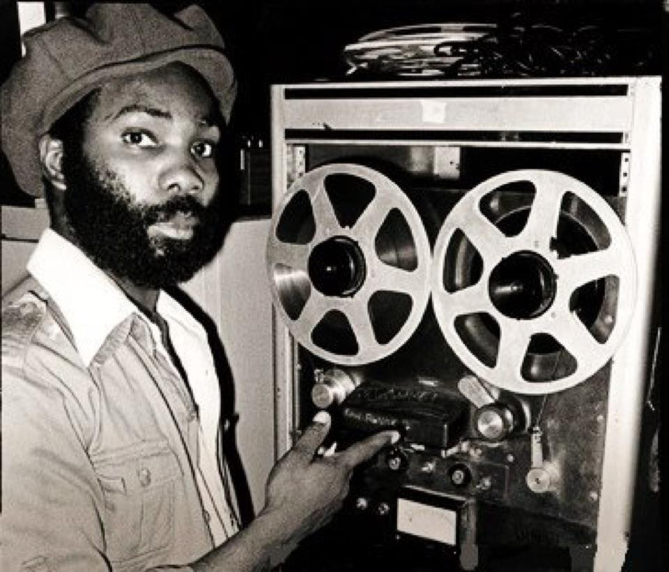 洋楽 DENNIS BOVELL RETURN OF BRITISH REGGAE Stream Reggae Radio Station Italy 2026 04 26 by Reggae Radio